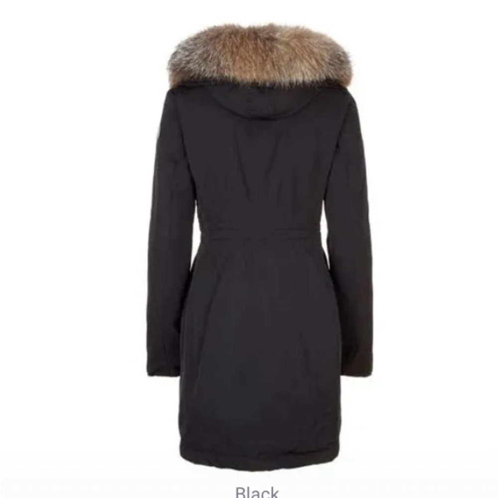 Moncler down jacket size T2 with real fur runs like medium - Picture 11 of 11